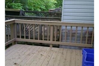 7536 Elioak Terrace in Gaithersburg, MD - Building Photo - Building Photo