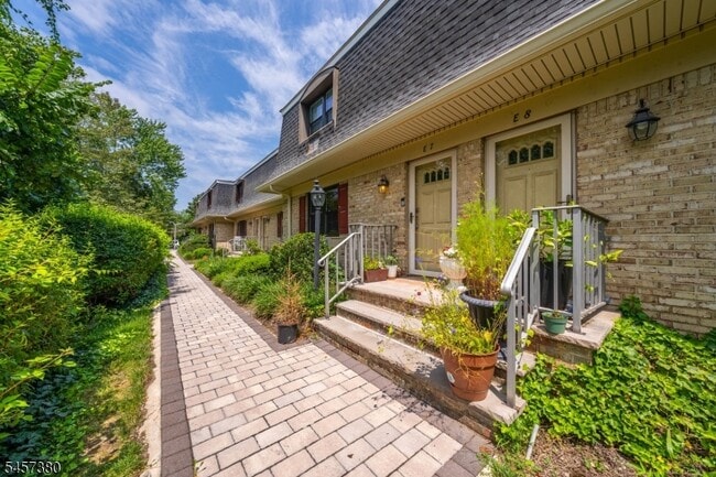 property at 768 Springfield Ave