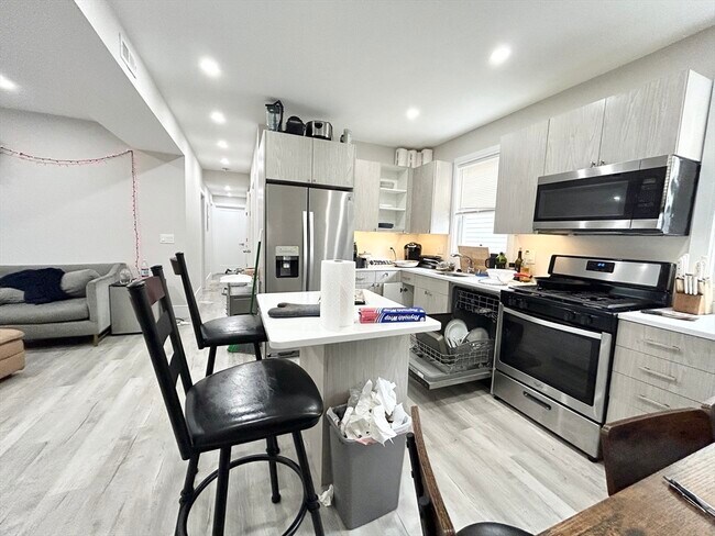 23 Mt Vernon St in Boston, MA - Building Photo - Building Photo