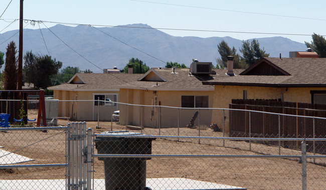 20134 Zuni Rd in Apple Valley, CA - Building Photo - Building Photo