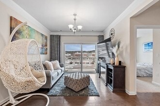 120 University Ave in Westwood, MA - Building Photo - Building Photo