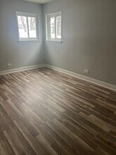 8741 S Cottage Grove Ave in Chicago, IL - Building Photo - Building Photo