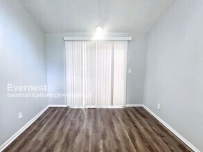 5262 Martins Crossing Rd in Stone Mountain, GA - Building Photo - Building Photo