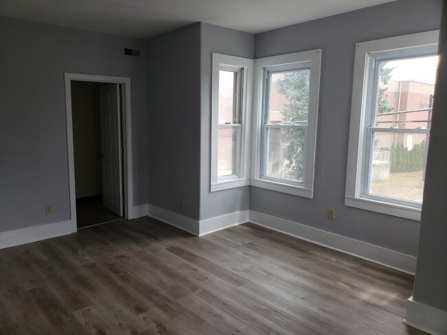 98 Snow St, Unit 98