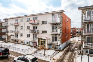11422 Langelier Boul in Montréal, QC - Building Photo
