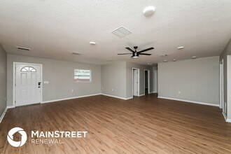 1449 Dartmouth Dr in Clearwater, FL - Foto de edificio - Building Photo