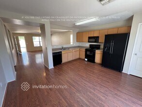 12648 N Main St in El Mirage, AZ - Building Photo - Building Photo