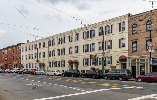 886-896 Huntington Avenue