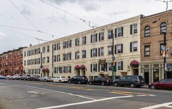 Huntington Ave Apartments in Boston, MA - Building Photo - Building Photo