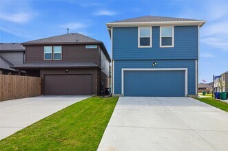 4812 Foundation St in Haltom City, TX - Building Photo - Building Photo