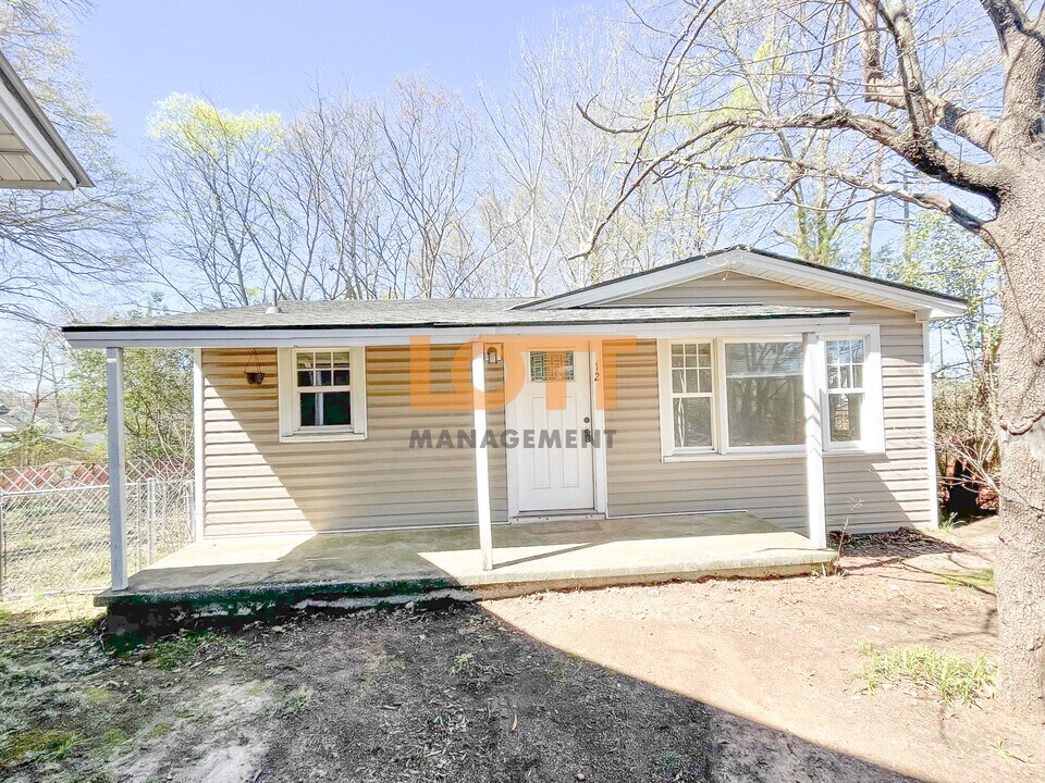 12 3rd St in Greenville, SC - Building Photo