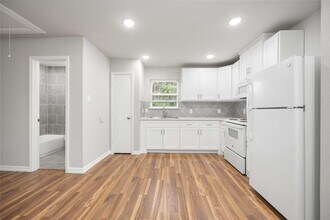 2816 Woodard St in Houston, TX - Building Photo - Building Photo