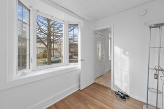 838 Roosevelt Ave-Unit -1 in Secaucus, NJ - Building Photo - Building Photo