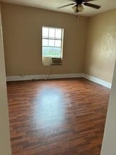 2103 Jones St in Wichita Falls, TX - Building Photo - Building Photo