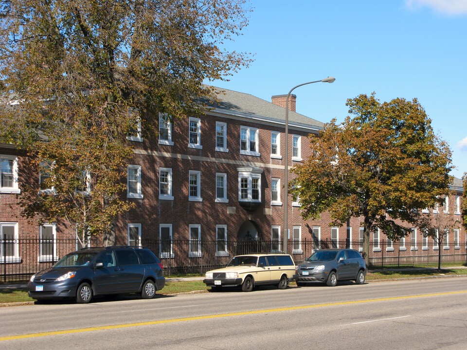 Kirk Hall in St. Paul, MN - Building Photo