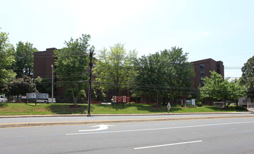 Parktowne Terrace in Charlotte, NC - Building Photo - Building Photo