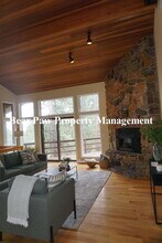 2084 Foothills Dr S in Golden, CO - Building Photo - Building Photo
