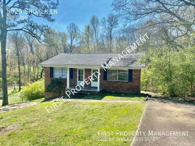 5026 Shoals Ln in Chattanooga, TN - Building Photo - Building Photo