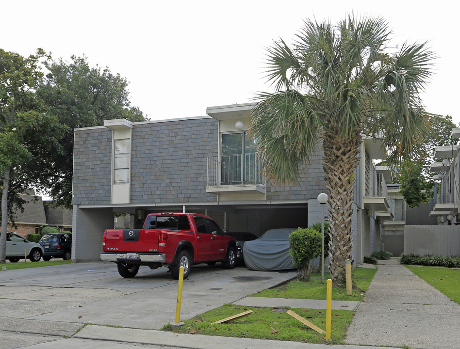 1031 Carrollton Ave in Metairie, LA - Building Photo