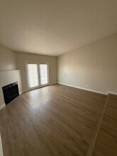 3046 N 24th Dr in Phoenix, AZ - Foto de edificio - Building Photo