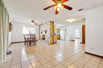 2204 Gallant Dr in Chalmette, LA - Building Photo - Building Photo