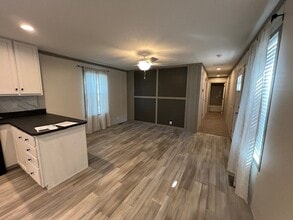 14566 Red Bud Trail N in Buchanan, MI - Building Photo - Building Photo