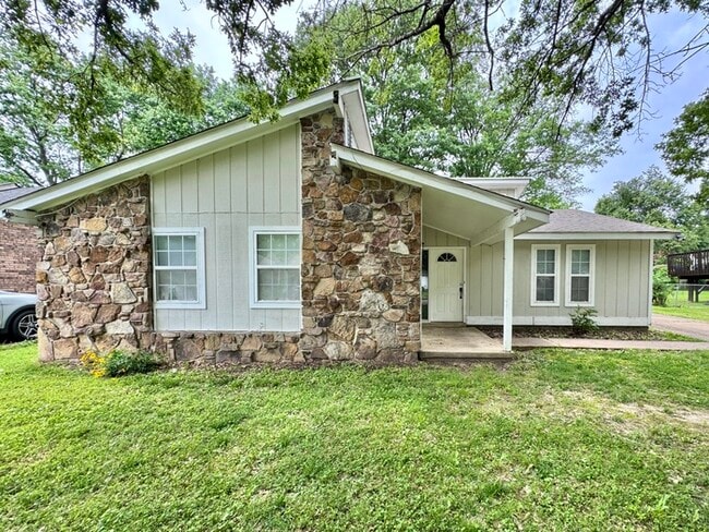 property at 5785 Willow Springs Dr