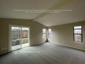 439 R St in Lincoln, CA - Foto de edificio - Building Photo