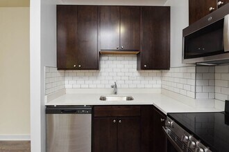 1850 N Humboldt Blvd in Chicago, IL - Building Photo - Building Photo