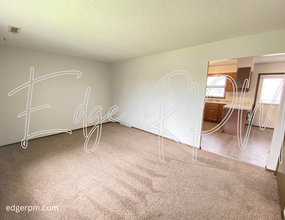 5409 Norse Dr in Cedar Falls, IA - Foto de edificio - Building Photo