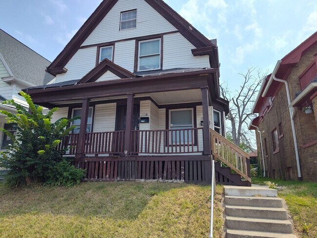 property at 3324 N 27th St