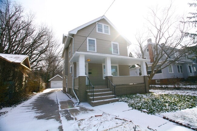 property at 797 Woodview Rd