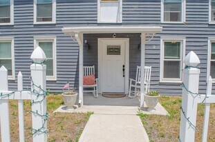 2460 NY-145 in East Durham, NY - Building Photo