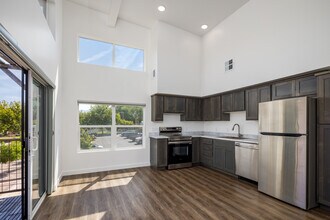 443 Kane Creek Blvd, Unit B214 in Moab, UT - Building Photo - Building Photo