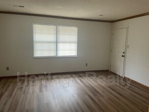 810 Highland Dr in Knoxville, TN - Building Photo - Building Photo