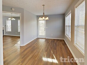 1195 Misty Meadows Way in Hampton, GA - Foto de edificio - Building Photo