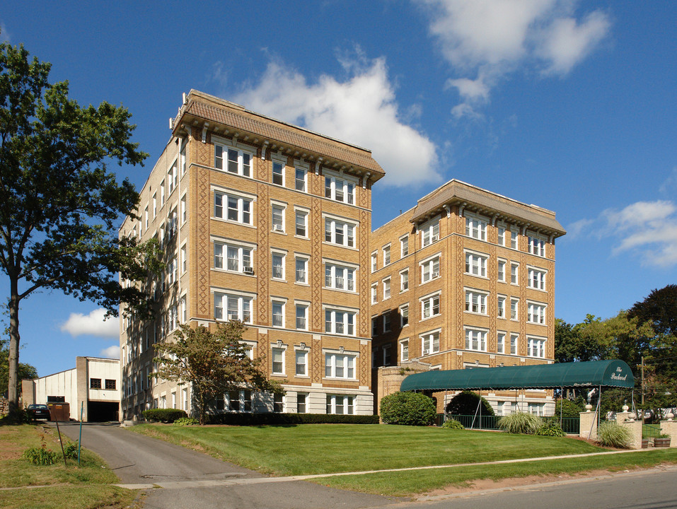 Packard West Hartford in West Hartford, CT - Building Photo