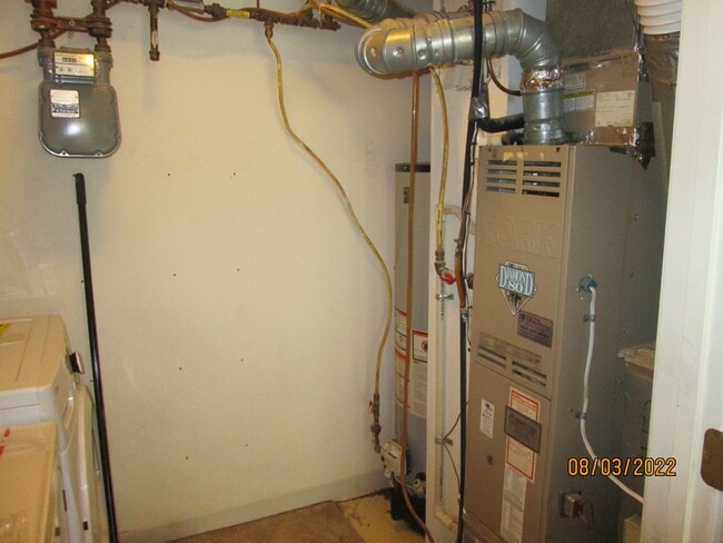 property at 7528 Coxton Ct