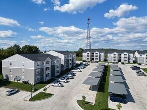 1427 Pk W Ct in Imperial, MO - Building Photo - Building Photo
