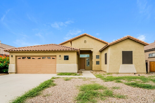 5740 W Midnight Chorus Rd in Tucson, AZ - Foto de edificio - Building Photo