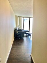 4801 Fairmont Ave, Unit 303 in Bethesda, MD - Building Photo - Building Photo