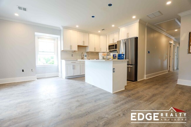 121 Franklin St, Unit 3