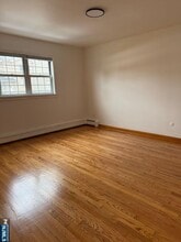 220 Jersey in Cliffside Park, NJ - Building Photo - Building Photo