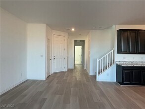 6734 Chargehand Ave in Las Vegas, NV - Building Photo - Building Photo