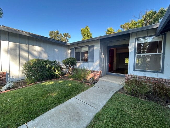 949 San Simeon Dr in Concord, CA - Building Photo - Building Photo