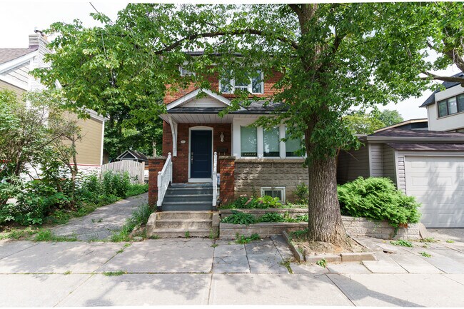 property at 1565 Mt Pleasant Rd
