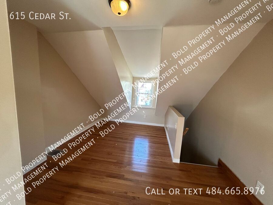 615 Cedar St in Reading, PA - Building Photo
