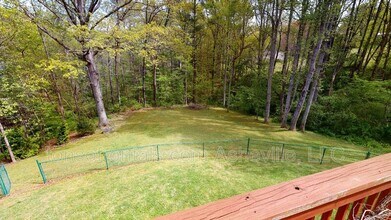 33 Chapel Hill Church Rd in Asheville, NC - Building Photo - Building Photo