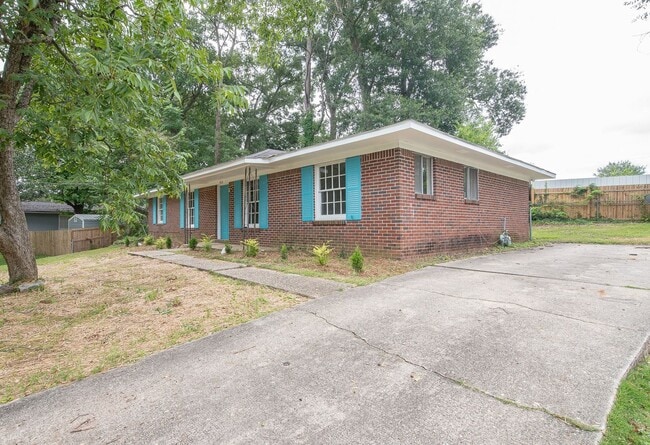 3826 Ukraine Dr in Columbus, GA - Building Photo - Building Photo