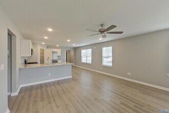 101 Denise Dr in Prattville, AL - Foto de edificio - Building Photo